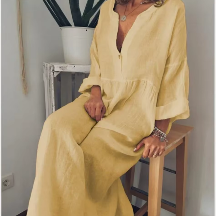 Valantomode | V-Slit Maxi Skirt for Effortless Summer Style