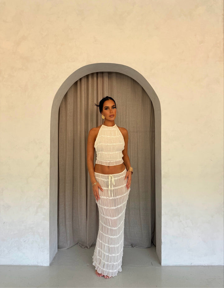 Valantomode | Elegant White Halter Neck Maxi Dress for Chic Occasions