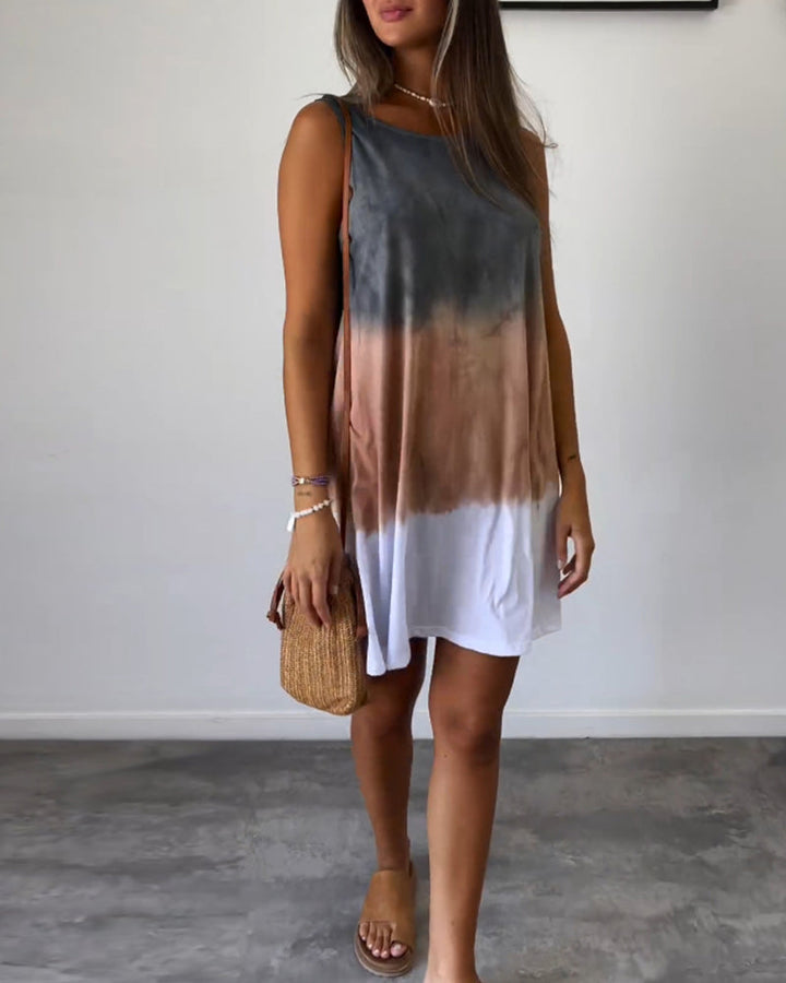 Valantomode | Dress with Gradient Style