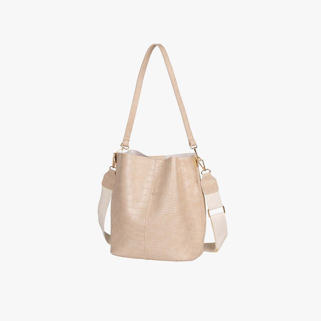 Valantomode | The ‘Aurelius’ Croc-Armor Handbag – Textural Dominance & Rigid Command