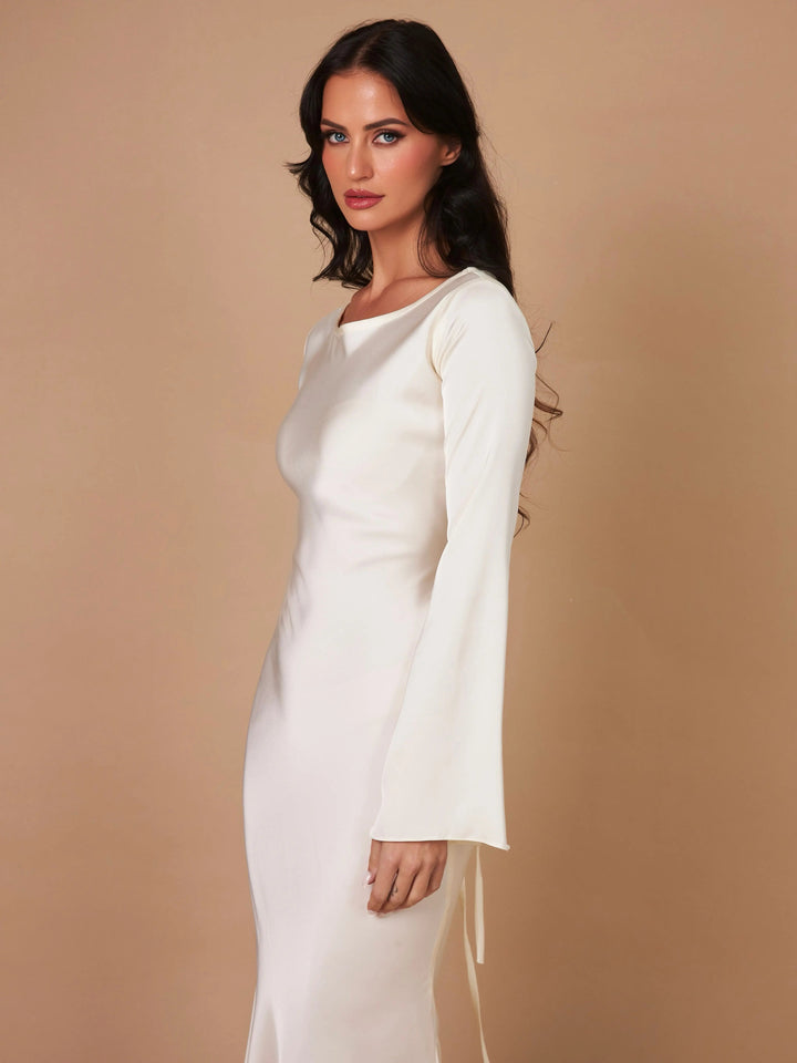 Valantomode | Long Sleeve Maxi Dress for Effortless Timeless Style