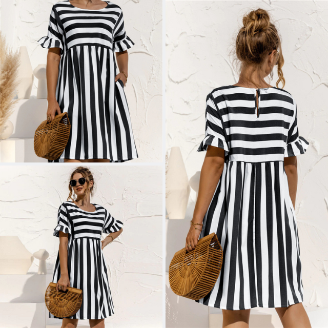 Valantomode | Chic Striped Dress Perfect for Summer Days and Events