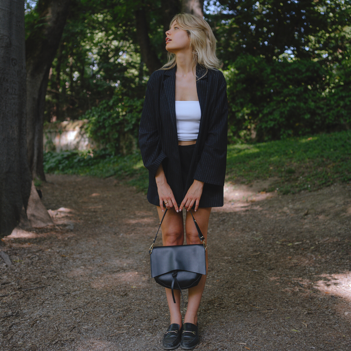 Valantomode | The ‘Aurelius’ Leather Saddle Bag – Sovereign Curve & Linear Precision