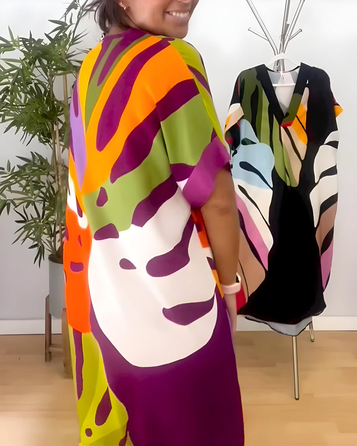 Valantomode | Dress with Abstract Print