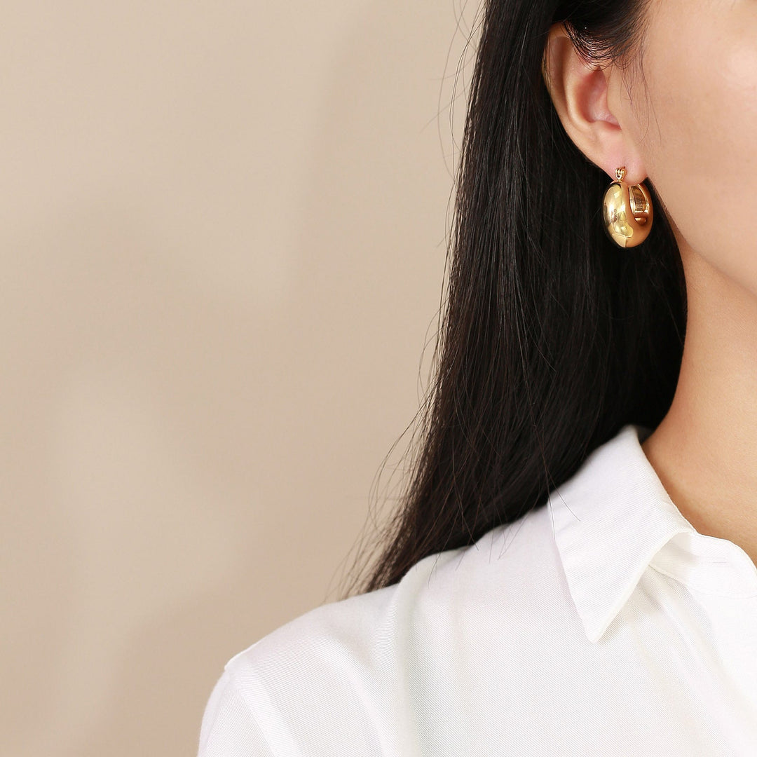 Valantomode | Plated Volumetric Curved Hoop Earrings for Women