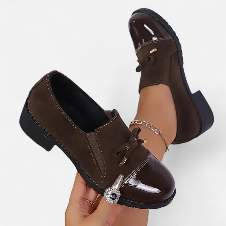 Valantomode | Women’s Moccasin Loafers with Bow Detail