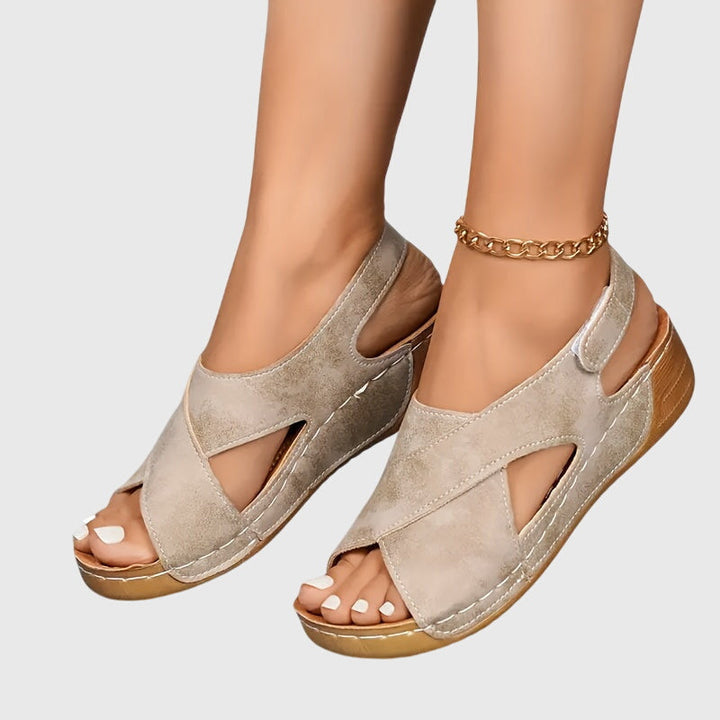 Valantomode | Sandals with Comfort Soles