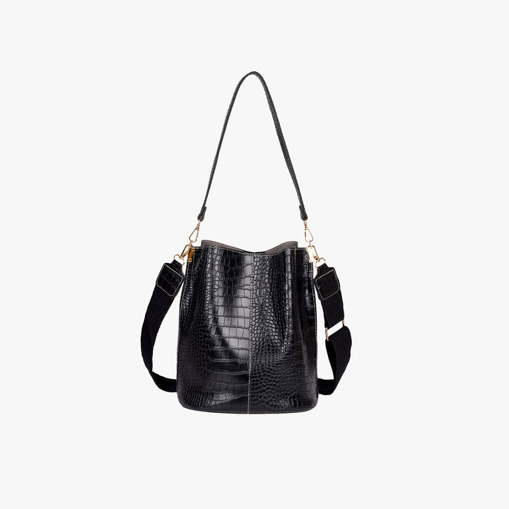 Valantomode | The ‘Aurelius’ Croc-Armor Handbag – Textural Dominance & Rigid Command