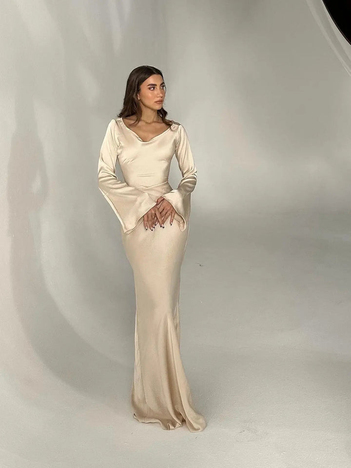 Valantomode | Long Sleeve Maxi Dress for Effortless Timeless Style