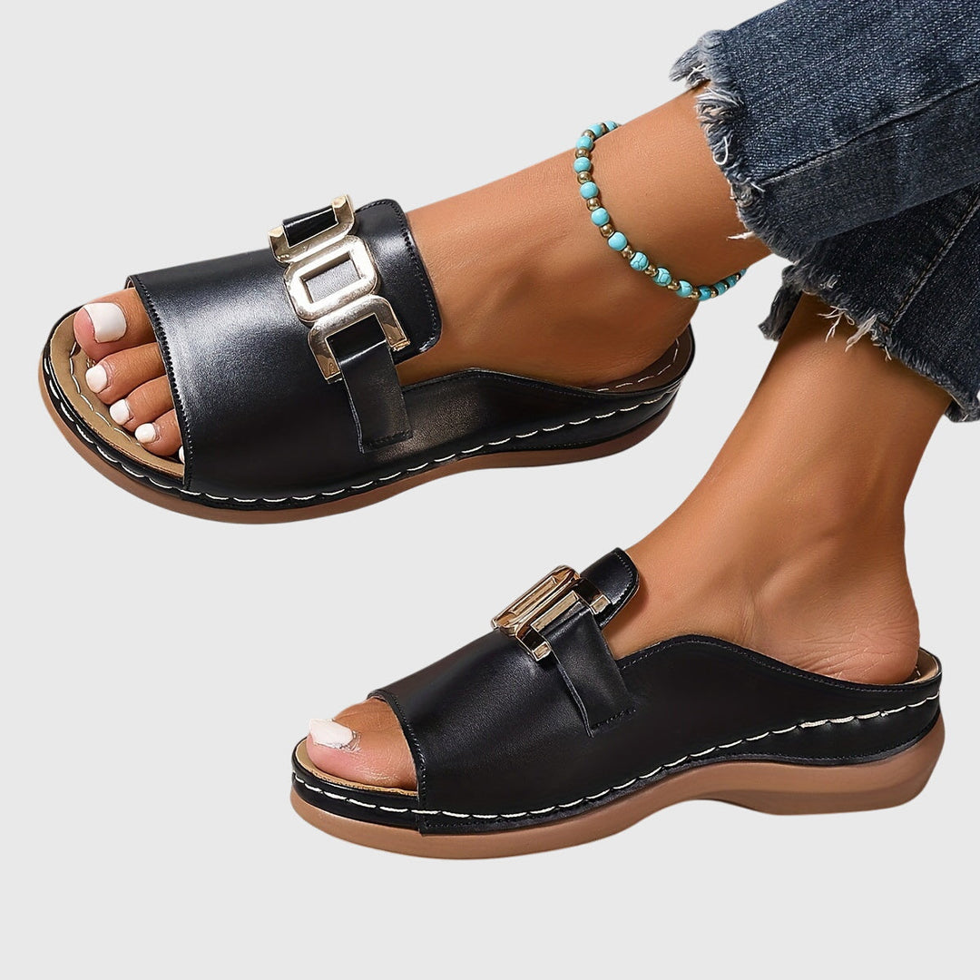 Valantomode | Sandals with Comfort Buckle