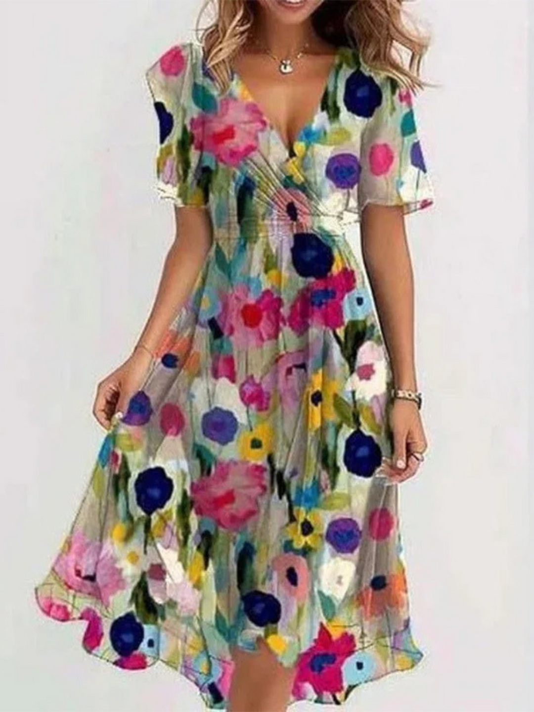 Valantomode | Chic Summer Dress Offering a Stylish Belly Cover Design