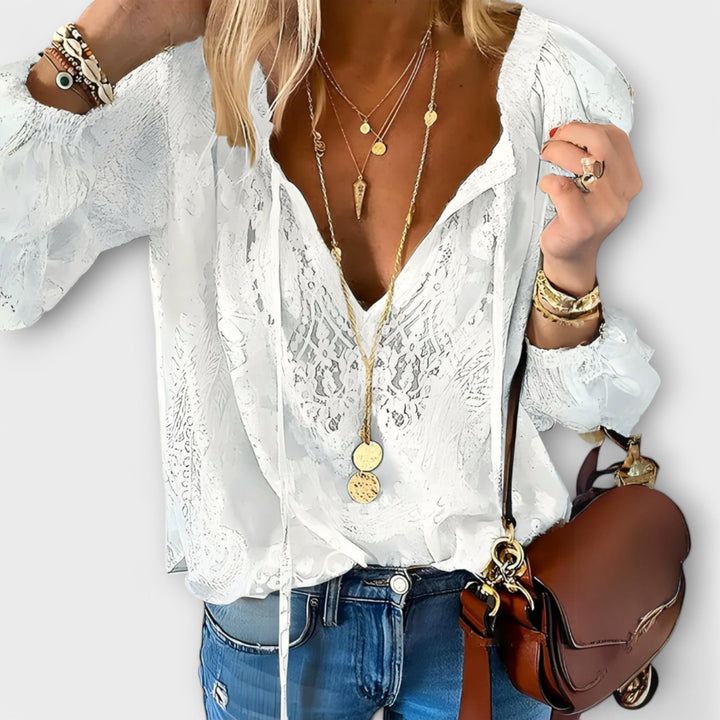Valantomode | Blouse with Elegant Design