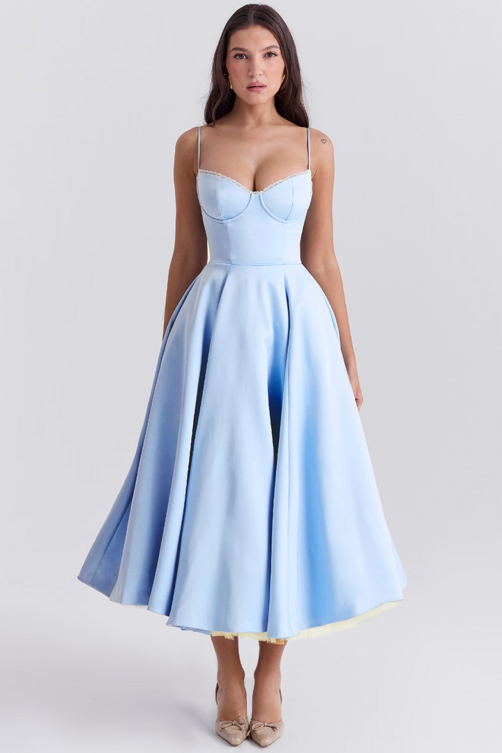 Valantomode | Sophisticated Long Dress with a Flattering Fit for Women