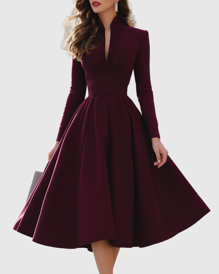 Valantomode | Chic V-Neck Midi Dress for Effortless Everyday Style