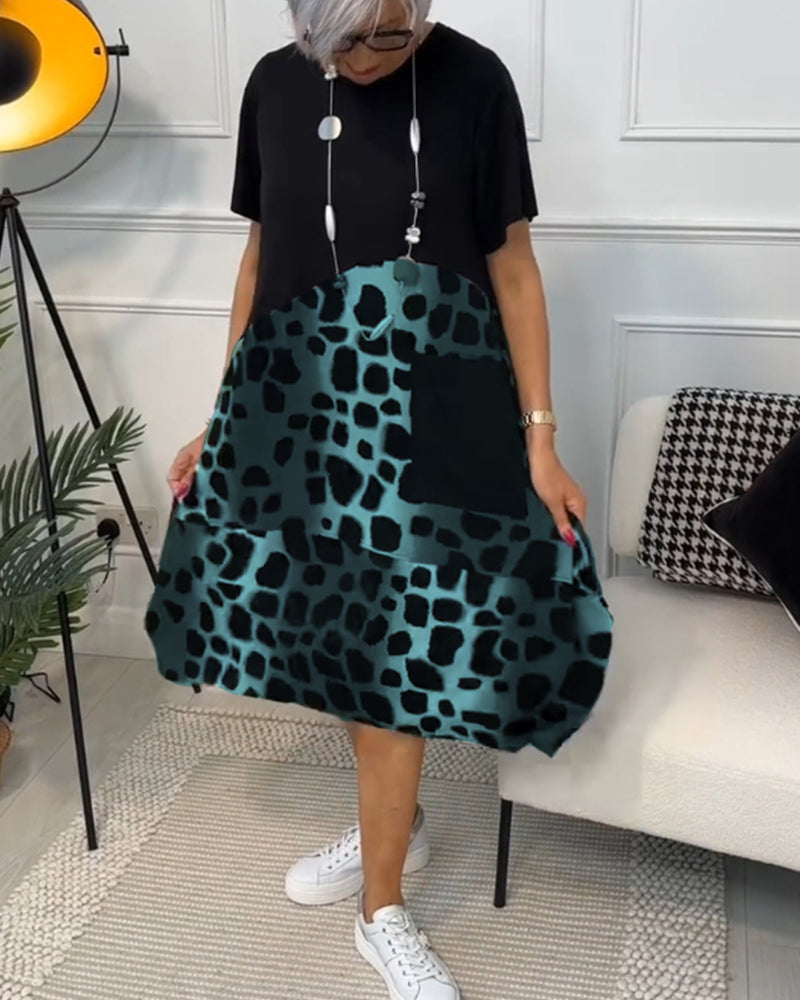 Valantomode | Dress with Animal Print
