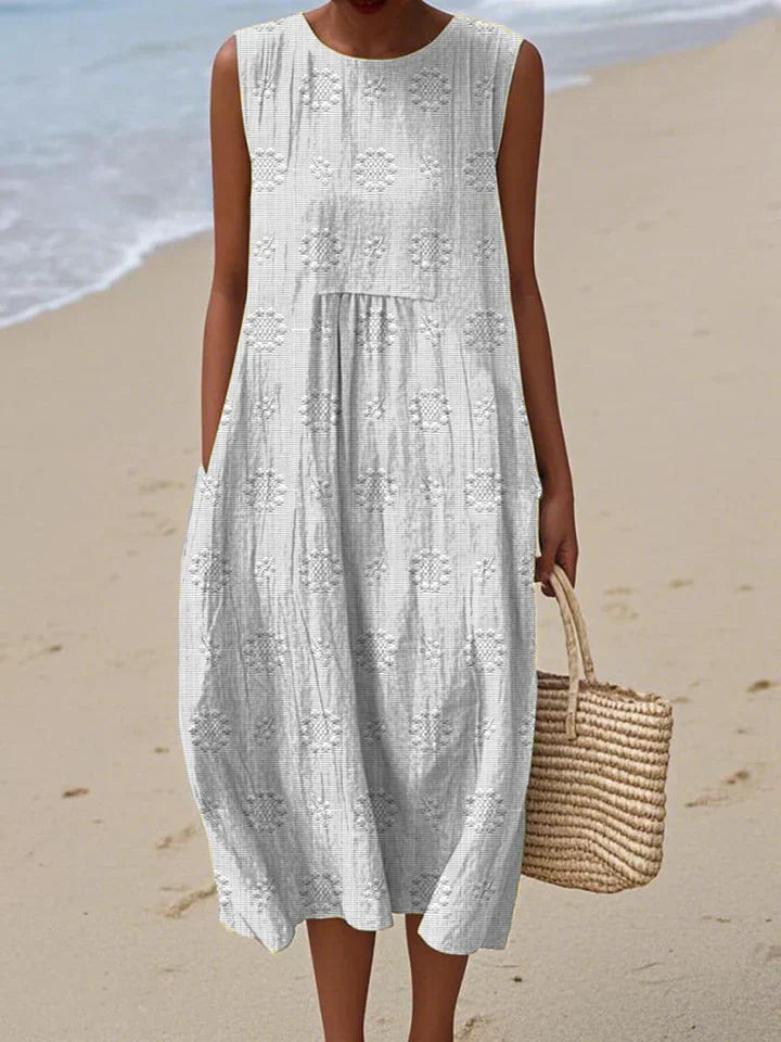 Valantomode | Chic Sleeveless Midi Dress Perfect for Day or Night Events