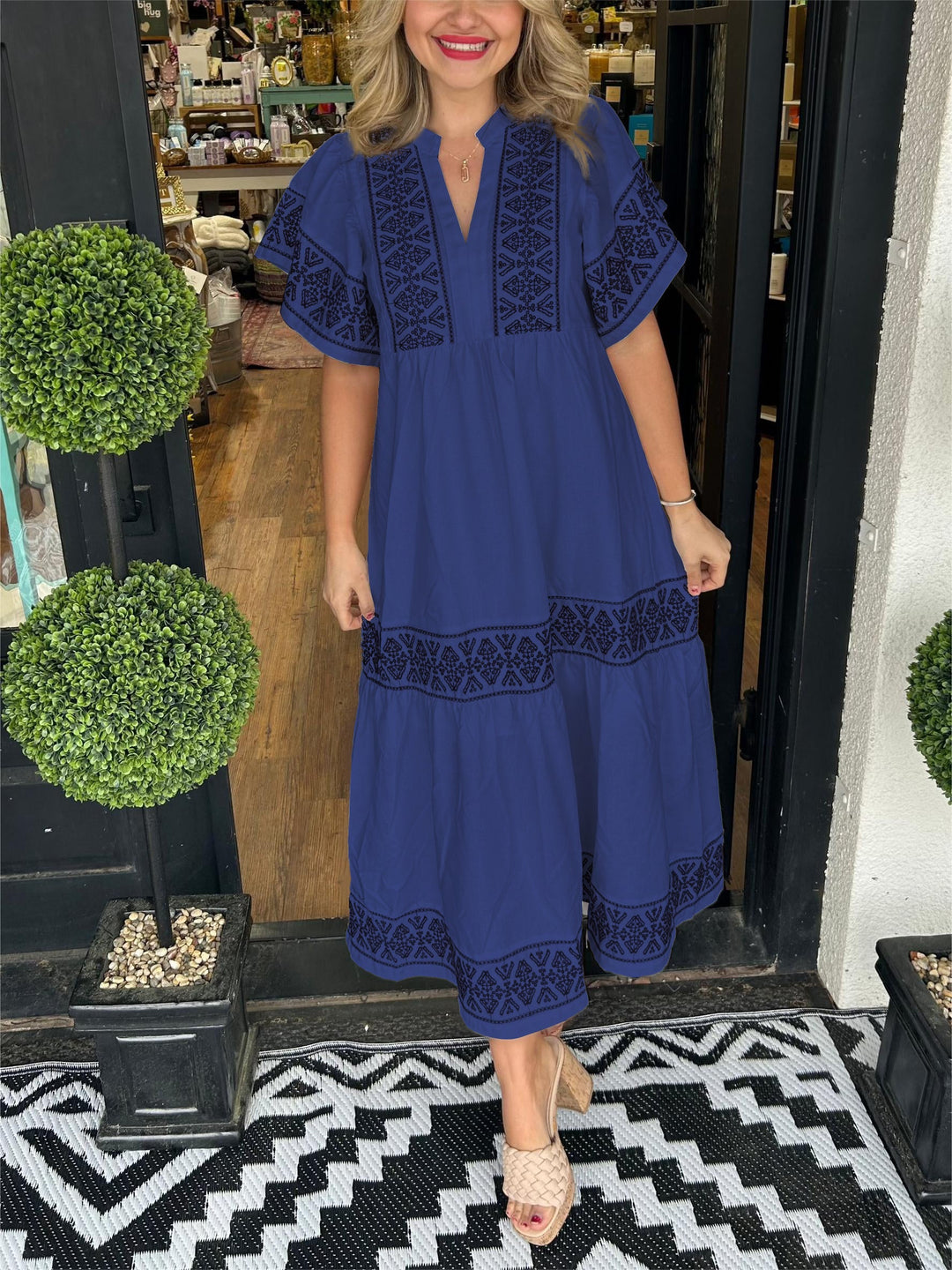 Valantomode | Dress with Elegant Boho Design