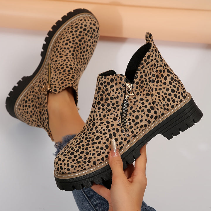 Valantomode | Comfortable Orthopedic Boots for Everyday Wear