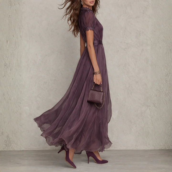 Valantomode | Beautiful Maxi Dress with Lace Detail for Stylish Events