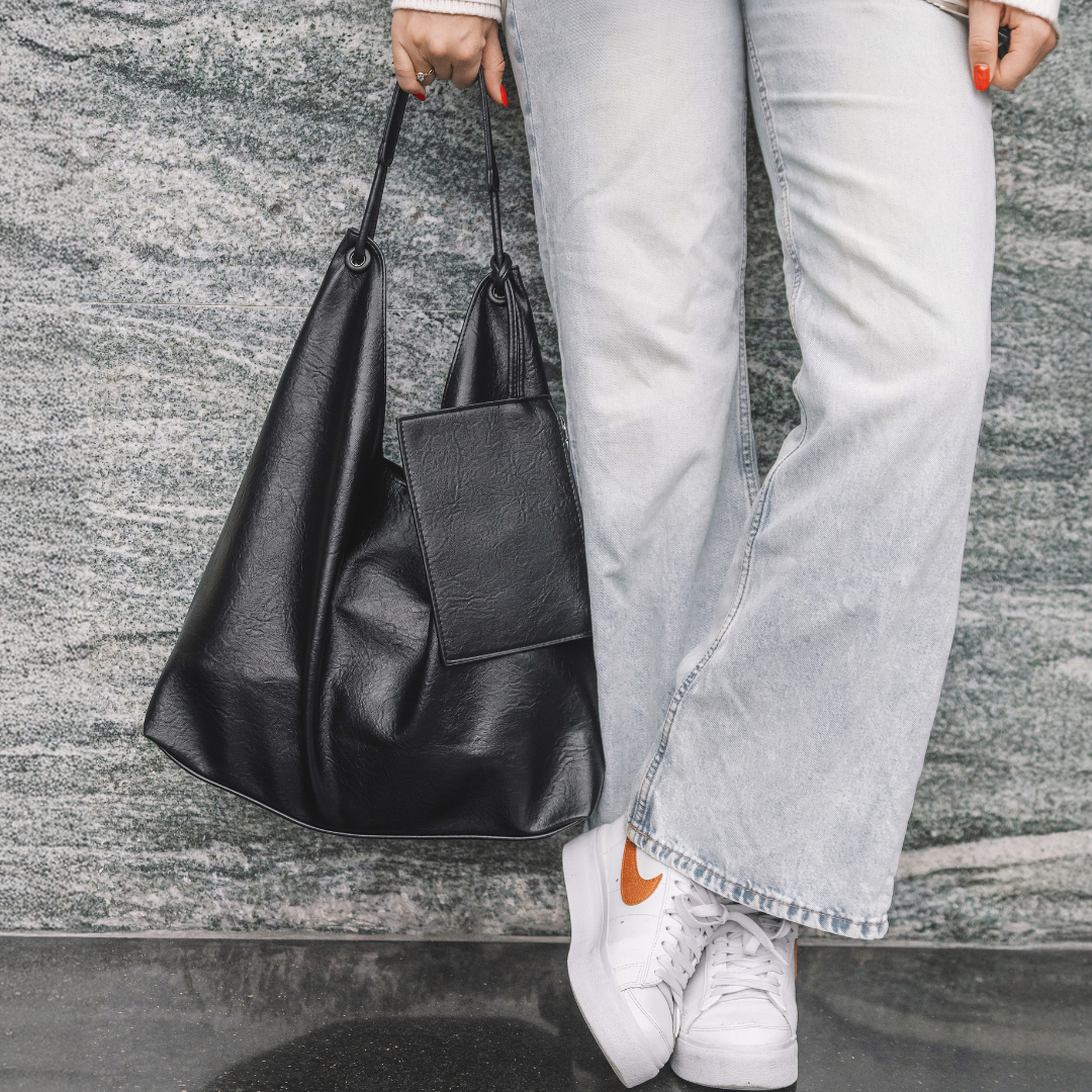Valantomode | Aria Vertical Slouch – Premium Vegan Leather Oversized Tote with Modular Pouch