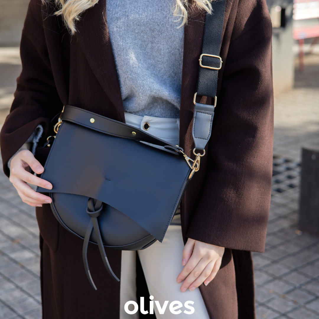 Valantomode | The ‘Aurelius’ Leather Saddle Bag – Sovereign Curve & Linear Precision