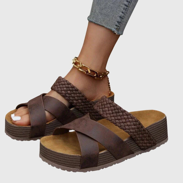 Valantomode | Sandals Lightweight Design