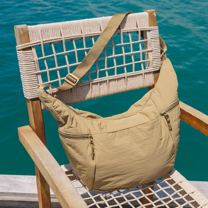 Valantomode | The ‘Aurelius’ Kinetische Puffer Garrison 2.0 – Women's Premium Padded Hobo Crossbody Bag