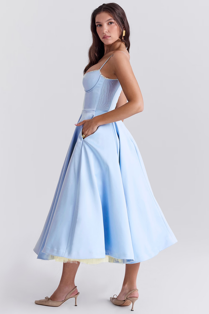 Valantomode | Sophisticated Long Dress with a Flattering Fit for Women