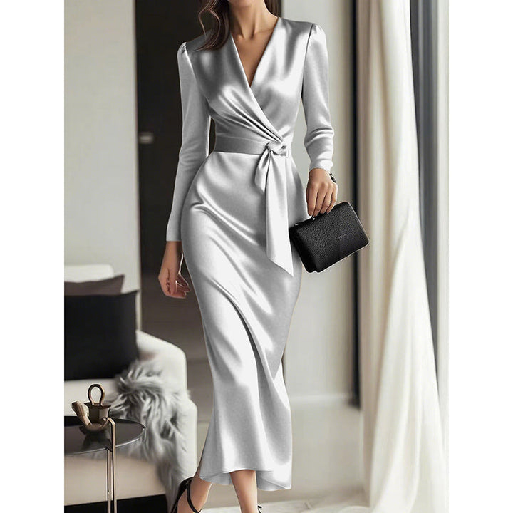 Valantomode | Flattering Wrap Dress for Every Body Shape