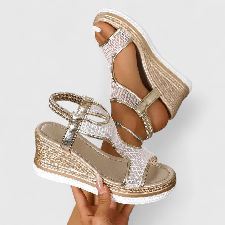 Valantomode | Sandals with Elegant Design