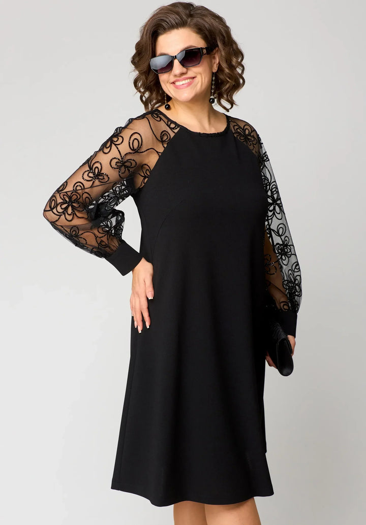 Valantomode | Stunning Lace Dress for Formal Events and Gatherings