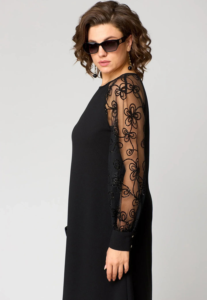 Valantomode | Stunning Lace Dress for Formal Events and Gatherings
