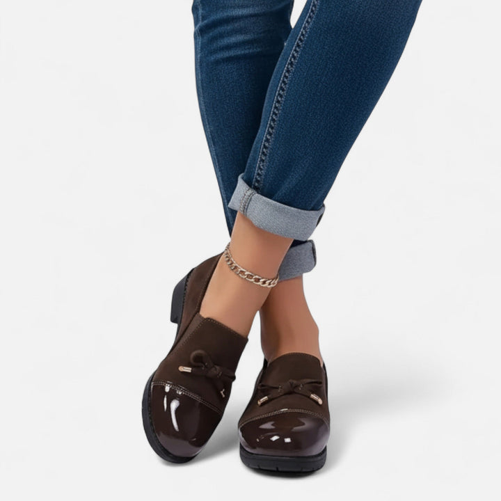 Valantomode | Women’s Moccasin Loafers with Bow Detail