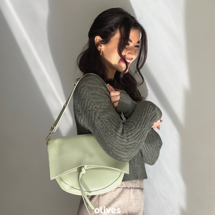 Valantomode | The ‘Aurelius’ Leather Saddle Bag – Sovereign Curve & Linear Precision