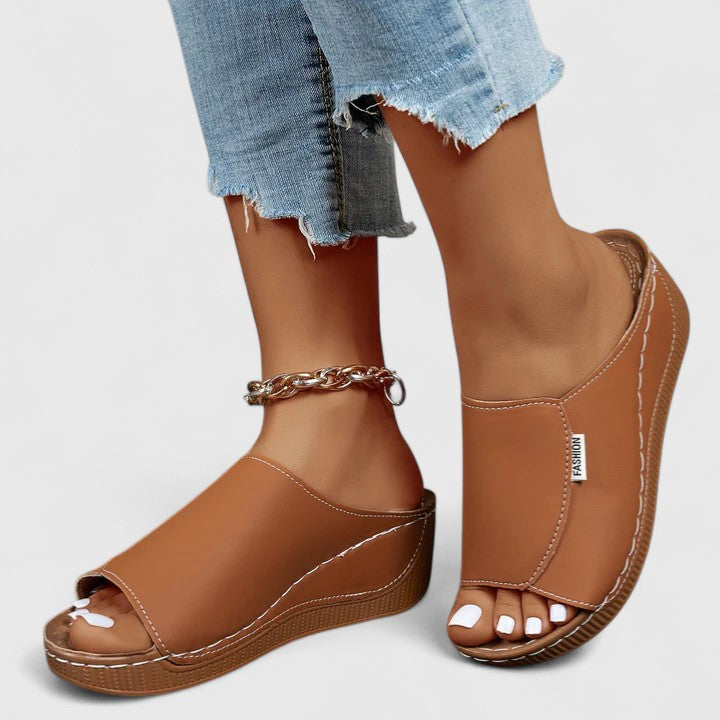 Valantomode | Sandals with Comfort Design