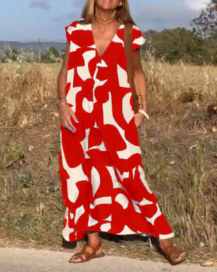 Valantomode | Dress with Relaxed Abstract Design