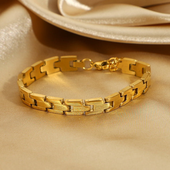 Valantomode | Plated Rio Bracelet with Interlocking Link Architecture and High-Definition Geometry
