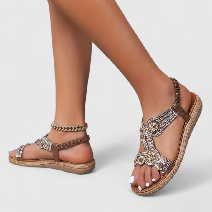 Valantomode | Sandals with Elegant Design