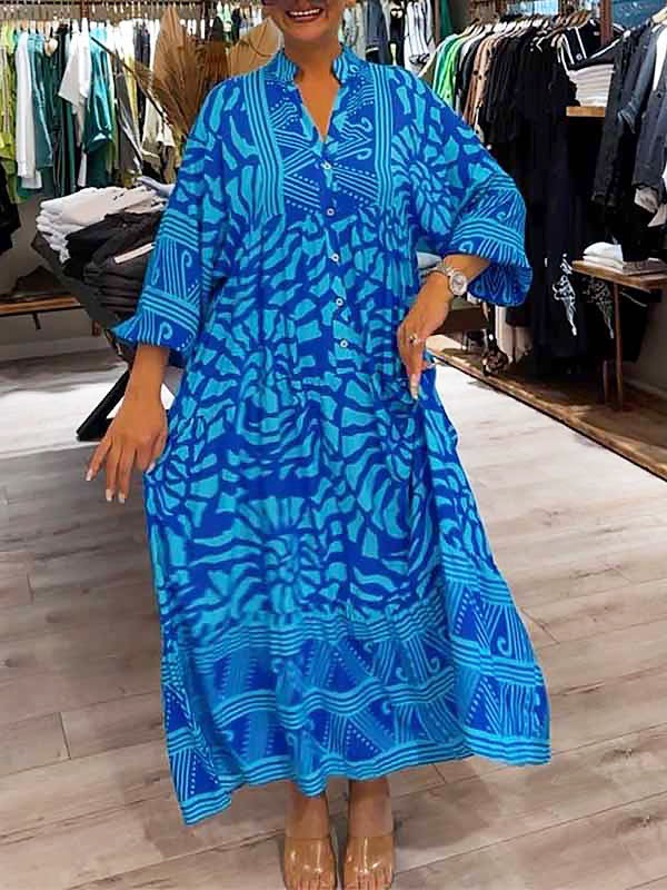 Valantomode | Dress with Eye-Catching Print Design