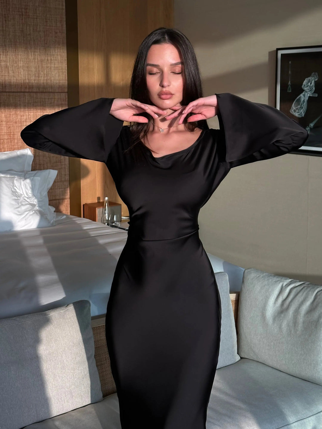 Valantomode | Long Sleeve Maxi Dress for Effortless Timeless Style