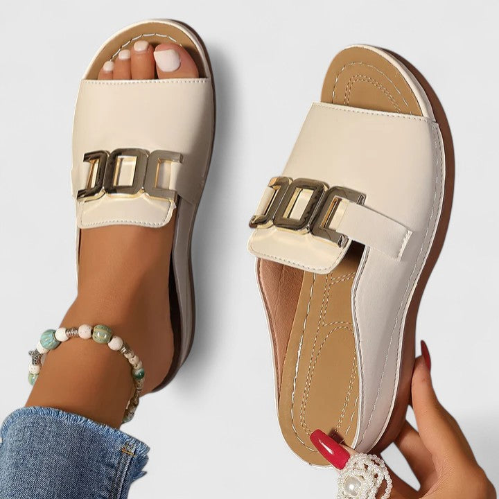 Valantomode | Sandals with Sophisticated Design