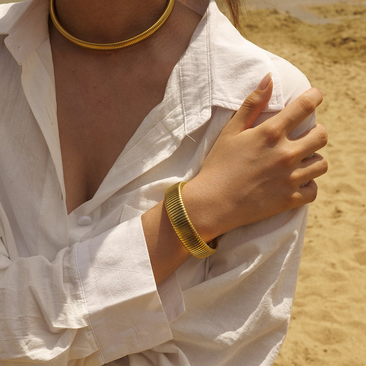 Valantomode | Plated Jessica Bracelet with Monolithic Minimalist Architecture and High-Mass Geometry