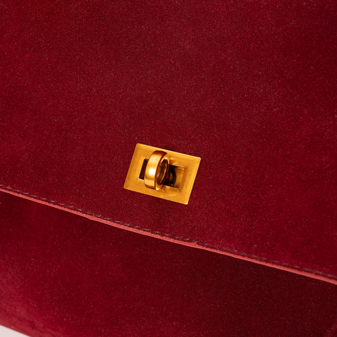 Valantomode | Velvet Vanguard Tote – Premium Faux Suede Business Bag with Turn-Lock & Vegan Leather Handles