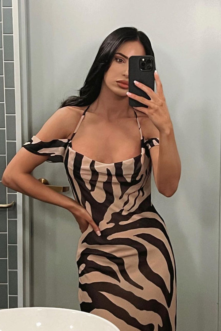 Valantomode | Chic Nude Zebra Cut-Out Open Back Maxi Dress