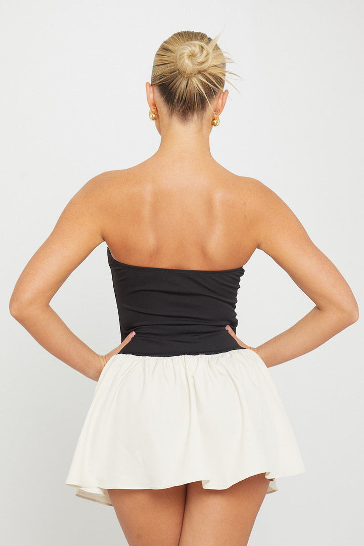 Valantomode | Chic Black Strapless Pleated Mini Bustier Dress