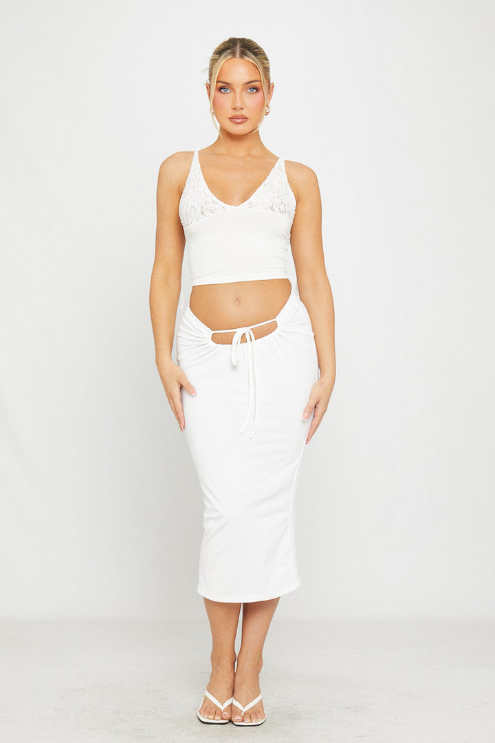 Valantomode | Elegant White Lace Crop Top with Plunge and Shoulder Ties