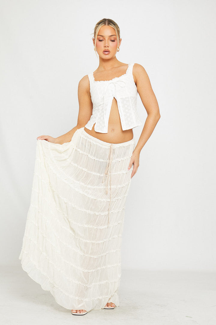 Valantomode | Chic White Floral Tie-Front Embroidered Top