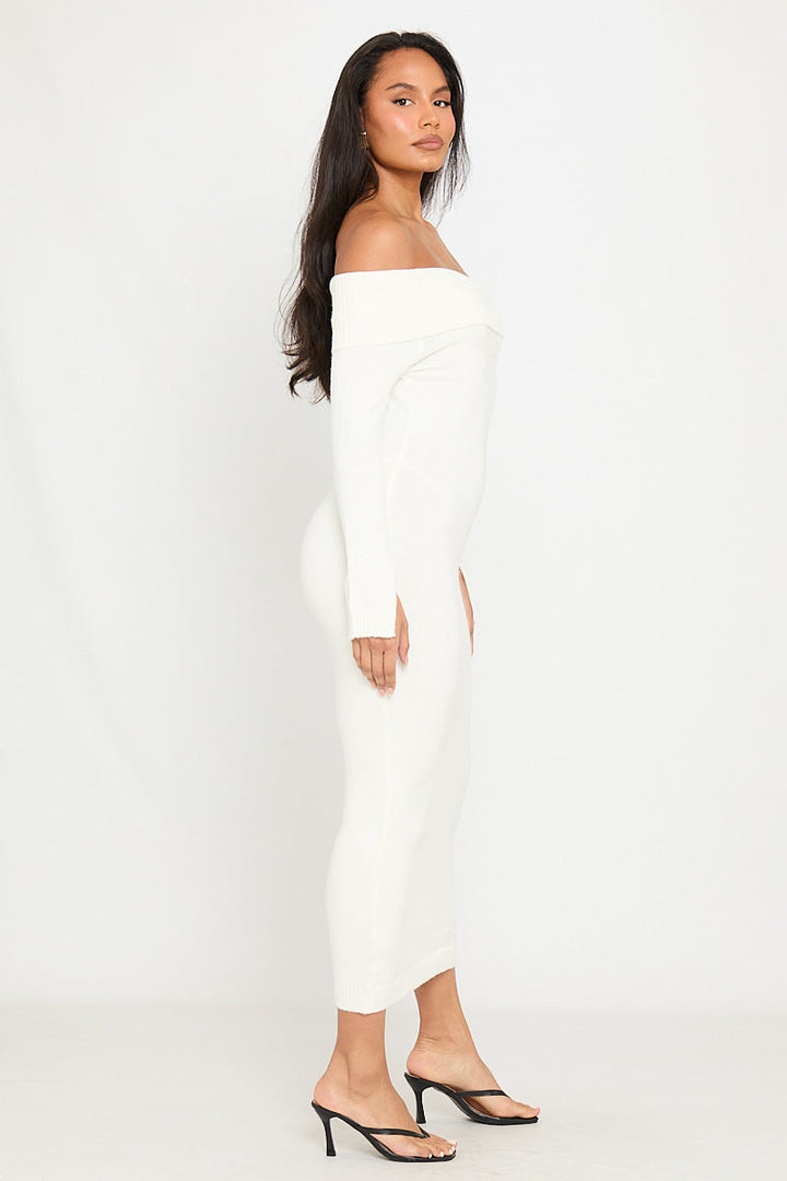 Valantomode | Cream Off-Shoulder Long Sleeve Maxi Dress for Elegance