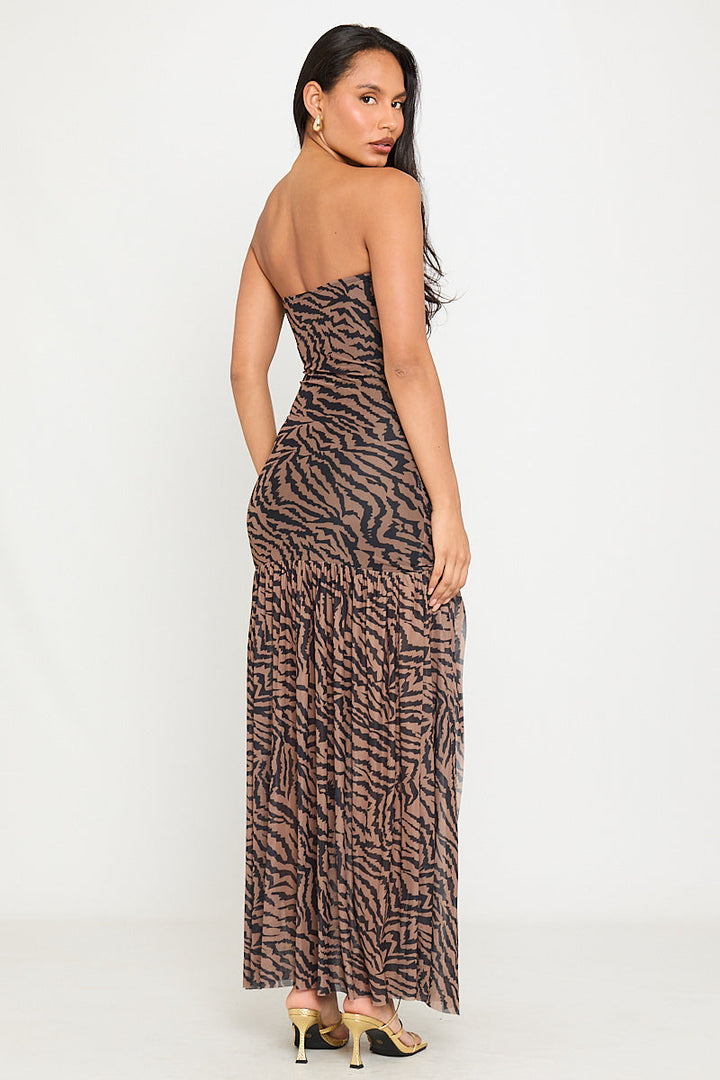 Valantomode | Chic Brown Tiger Print Strapless Maxi Dress