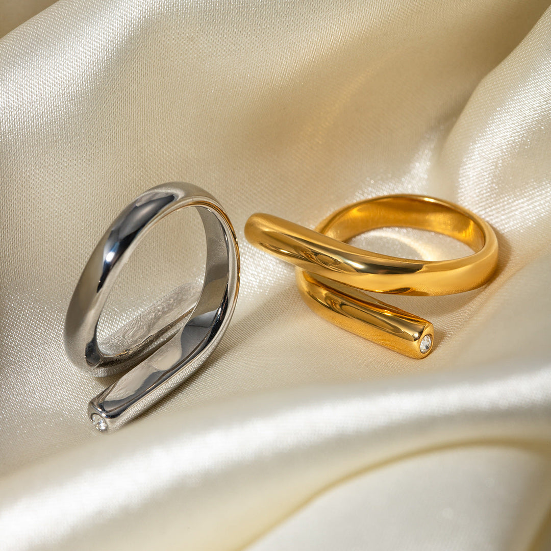 Valantomode | Plated Helical Curvilinear Open-Ended Ring for Women